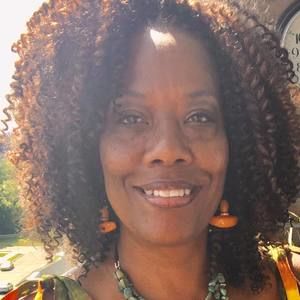 Meet your Posher, Stacey